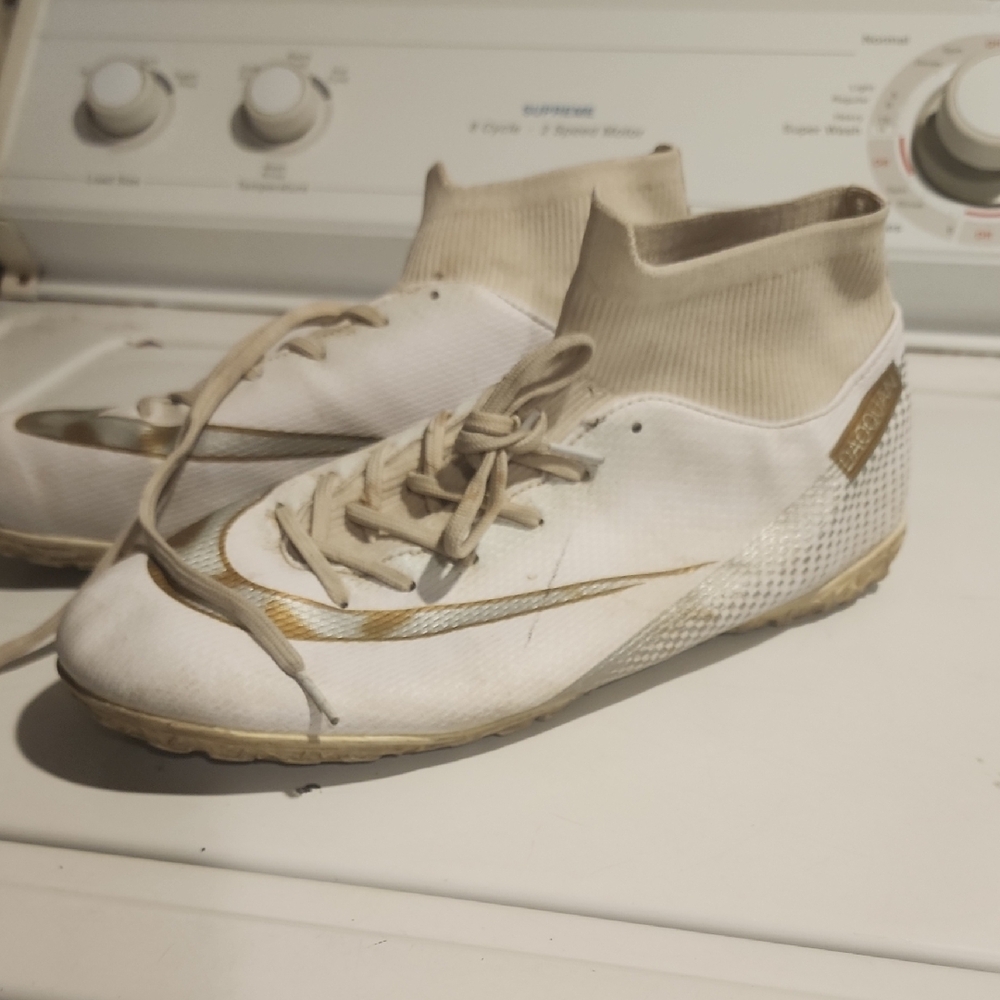 Nike White and Gold High-Top Soccer Cleats